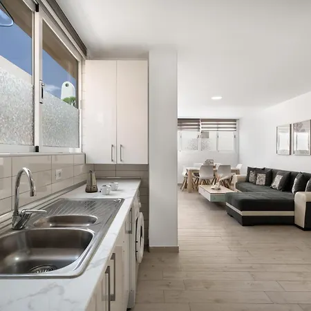 Dreams Holidays Apartment *